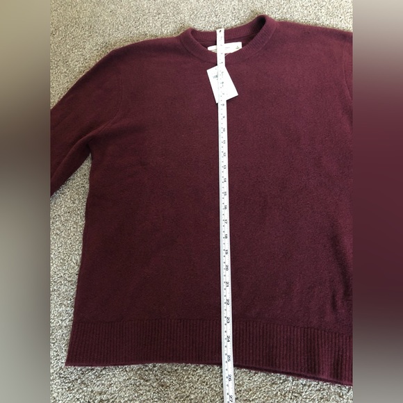 Mens small soft Abercrombie & Fitch A&F sweater, new with tags - Picture 4 of 9